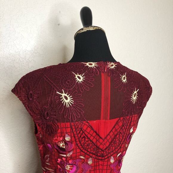Vicky and Lucas red maroon embroidered floral overlay dress size Medium - Picture 10 of 15